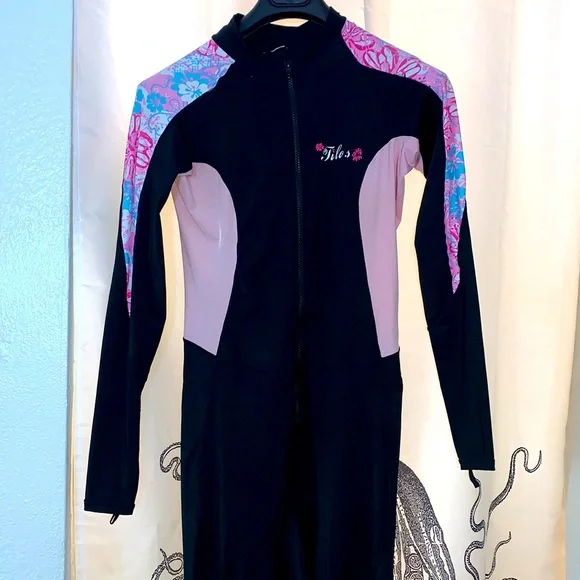 🧜🏼‍♀️🦈 Tilos dive skin - Picture 8 of 10